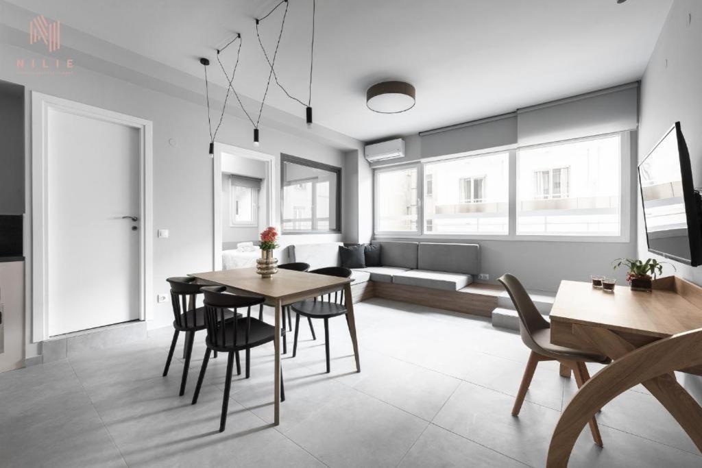 Big Apple Aprts, Nilie Hospitality Mgmt Apartment Thessaloníki Ngoại thất bức ảnh