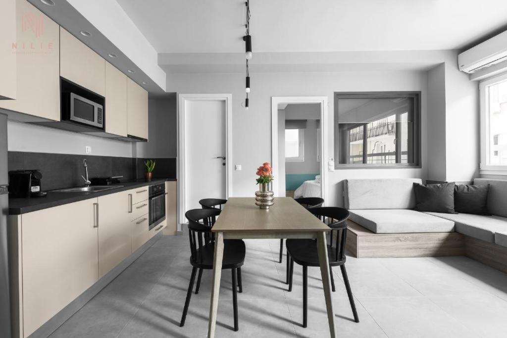 Big Apple Aprts, Nilie Hospitality Mgmt Apartment Thessaloníki Ngoại thất bức ảnh