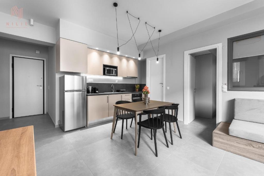 Big Apple Aprts, Nilie Hospitality Mgmt Apartment Thessaloníki Ngoại thất bức ảnh