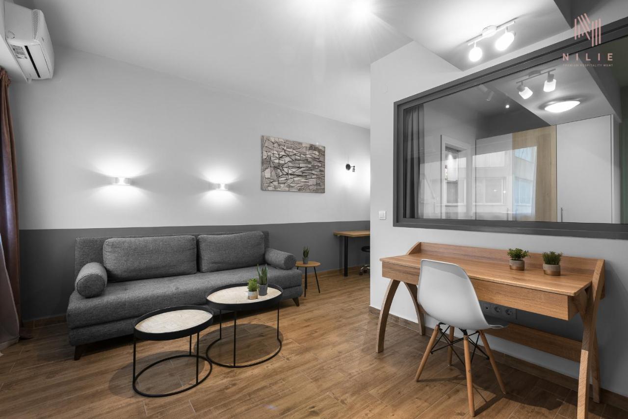 Big Apple Aprts, Nilie Hospitality Mgmt Apartment Thessaloníki Ngoại thất bức ảnh