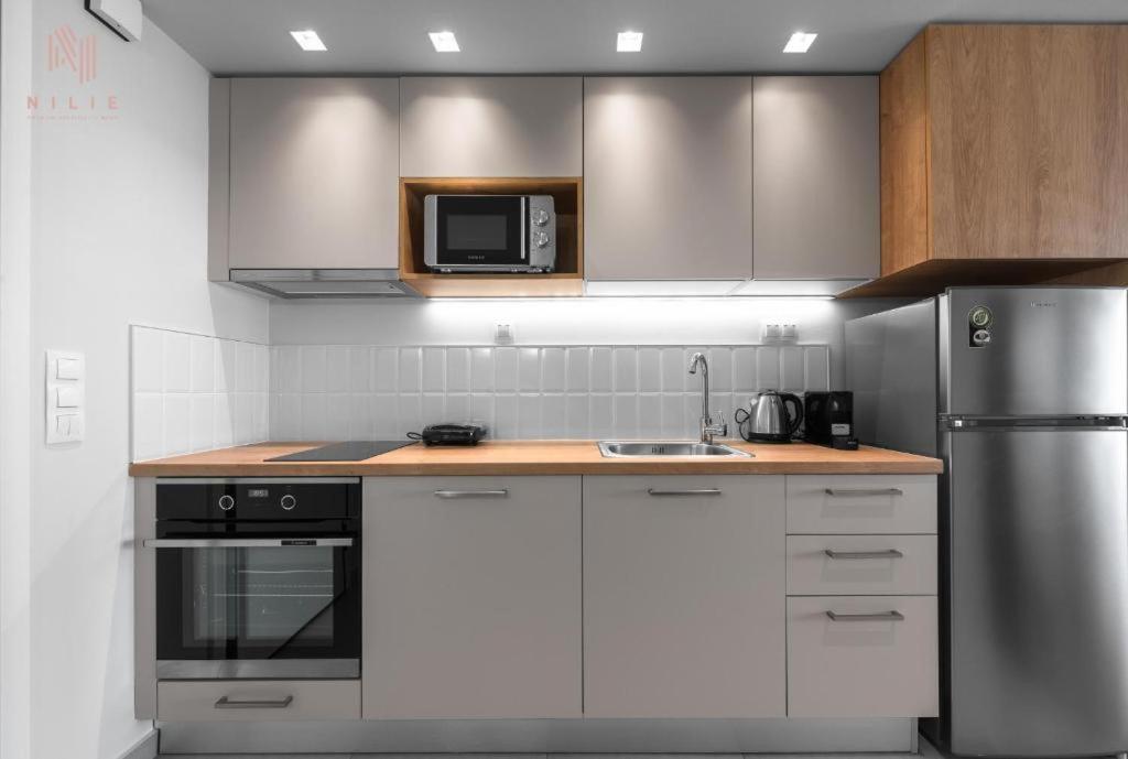 Big Apple Aprts, Nilie Hospitality Mgmt Apartment Thessaloníki Ngoại thất bức ảnh