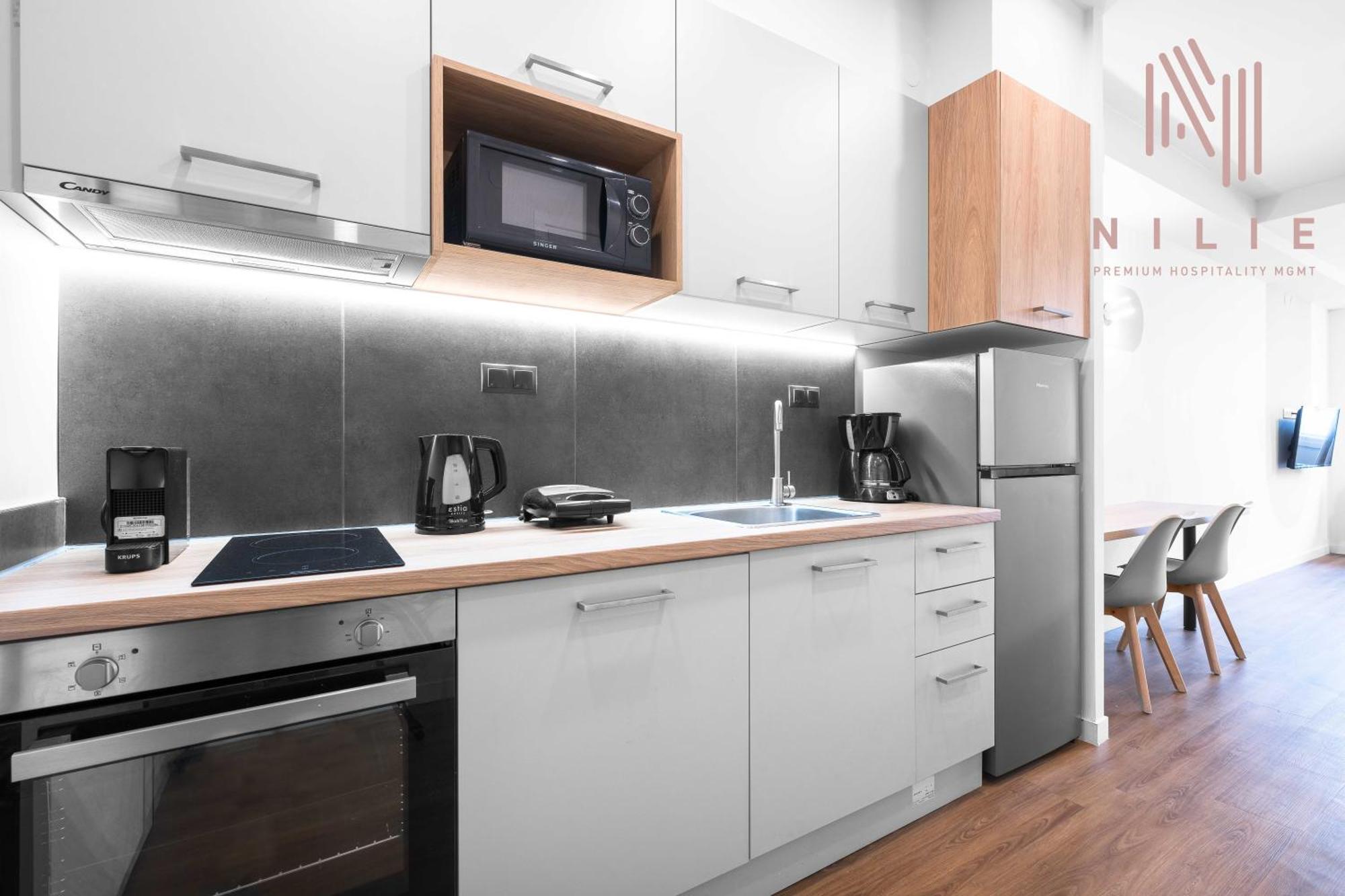 Big Apple Aprts, Nilie Hospitality Mgmt Apartment Thessaloníki Ngoại thất bức ảnh